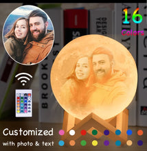 Cargar imagen en el visor de la galería, Customized Photo Moon Lamp