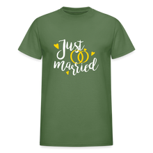 Cargar imagen en el visor de la galería, Gildan Ultra Cotton Adult T-Shirt - military green