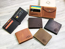 Carica l&#39;immagine nel visualizzatore di Gallery, Personalized Monogram Leather Wallet
