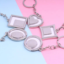 Carica l&#39;immagine nel visualizzatore di Gallery, Picture Frame Keychain
