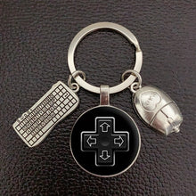 Cargar imagen en el visor de la galería, Game Controller Keychain
